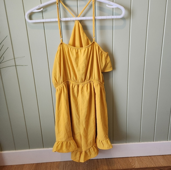 Romper - Picture 2 of 3